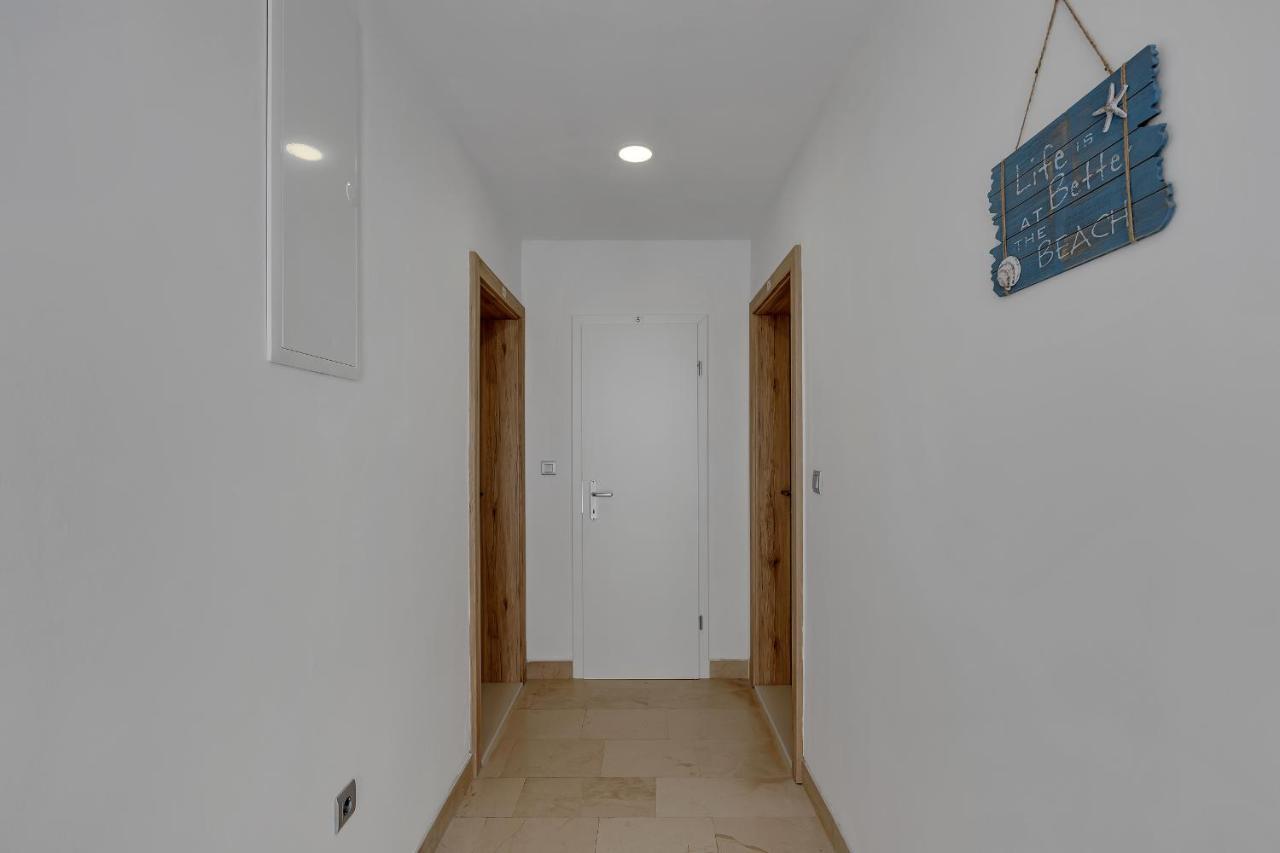 Apartments Rose Baška Voda Kültér fotó