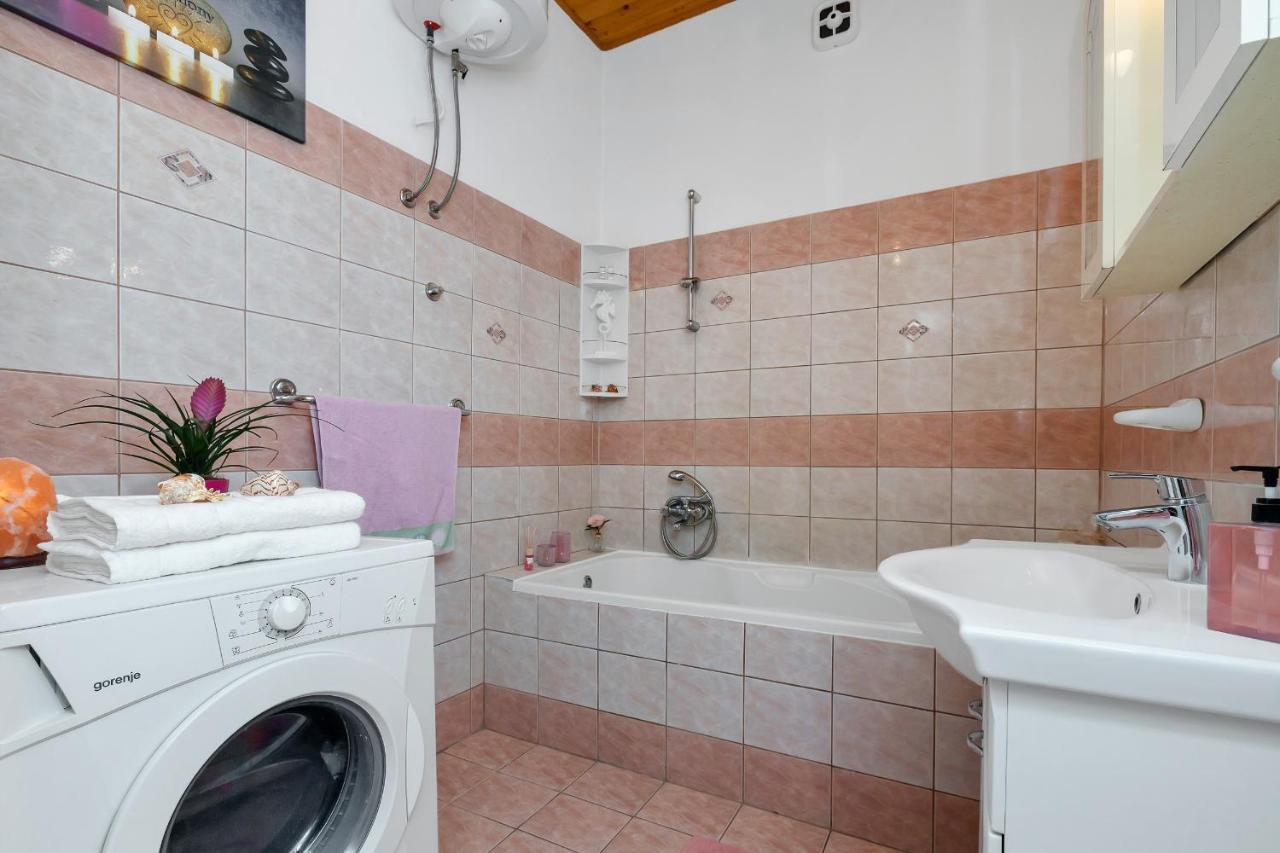 Apartments Rose Baška Voda Kültér fotó